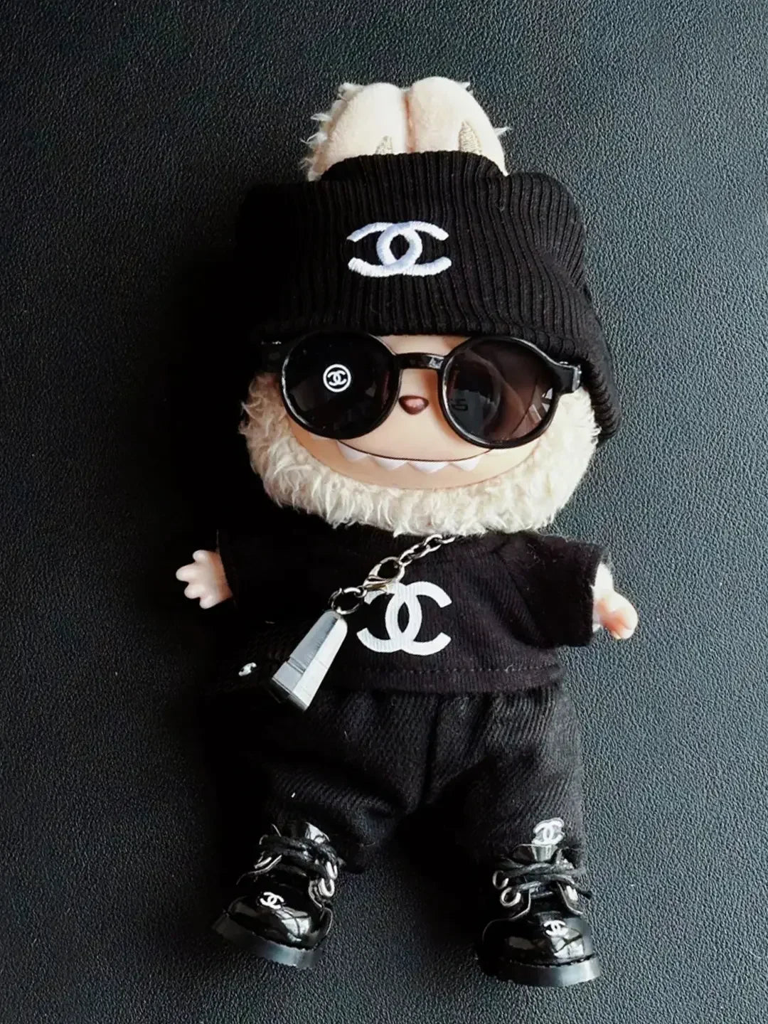 LABUBU Clothes Chanel Black T-shirt Outfits